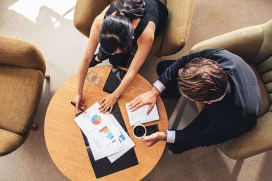 Executive Materials Should Work as a Positioning System