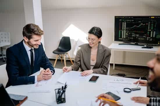 What Role Does a CHRO Play in Executive Career Progression