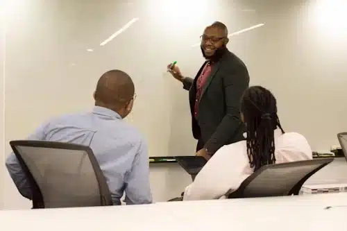 How Executives Can Lead in Silent Interview Moments